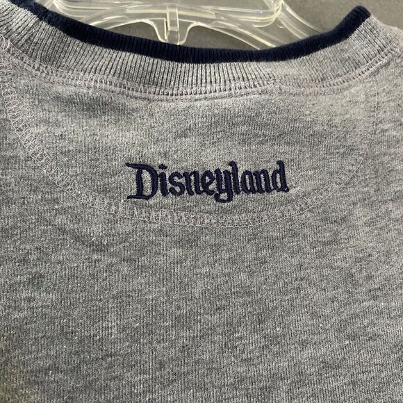 Disneyland Resort Sweatshirt Youth XL Gray Embroidered Tigger Disney Winnie Pooh - Picture 13 of 14